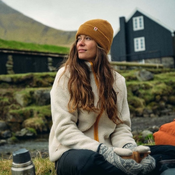 Fjallraven Cream Jacket with Orange Accents - Picture 11 of 13